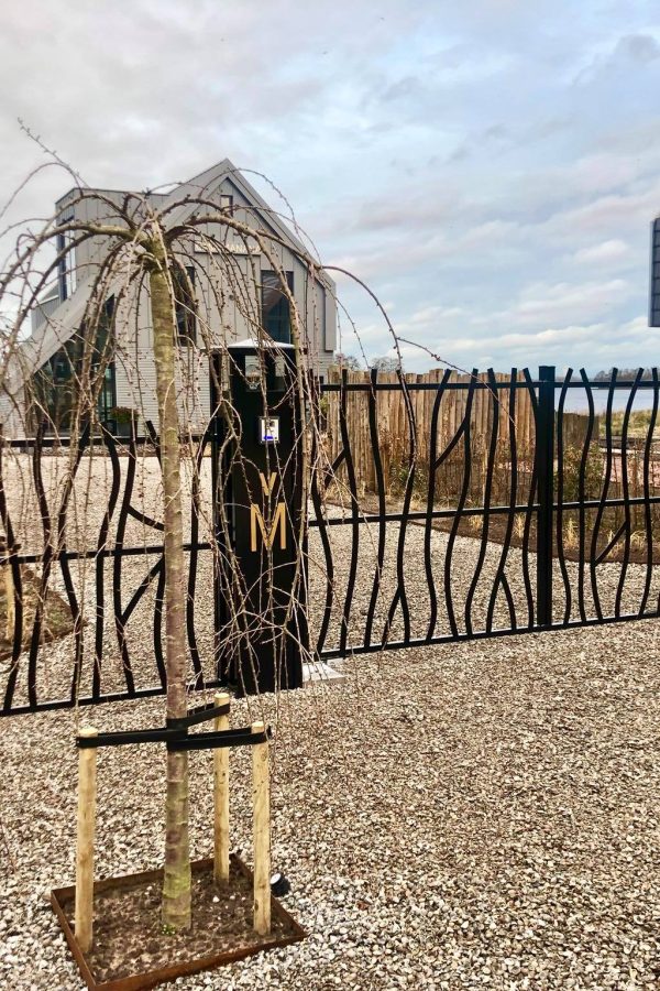 Uniek Sierhekwerk bij een vrijstaand huis